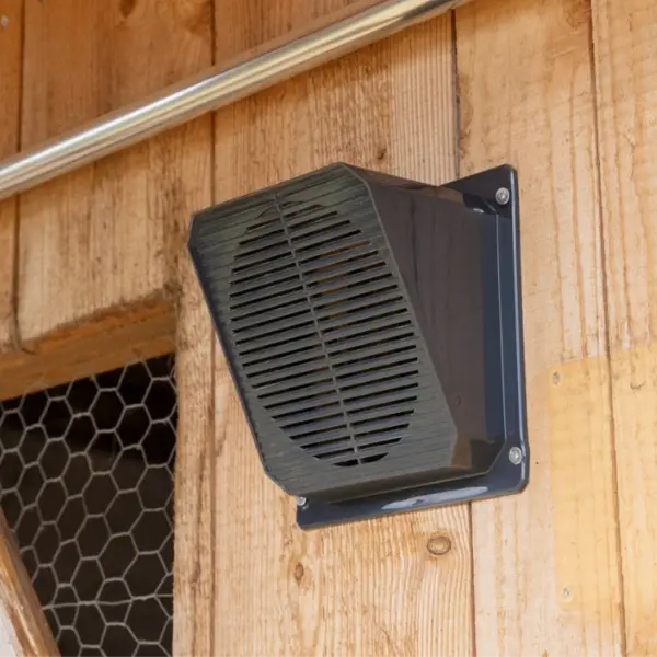 SmartCoop Ventilation med cover